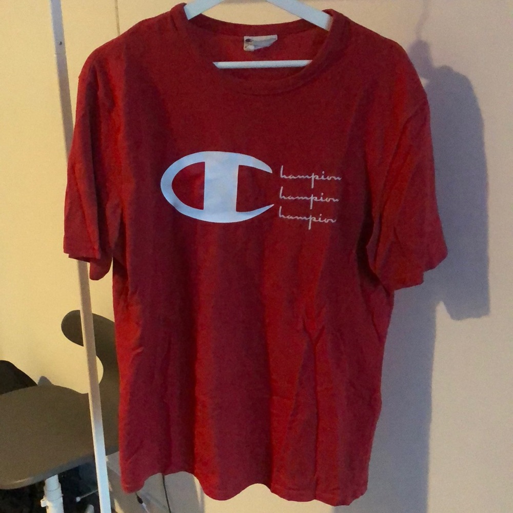 Champion logo tee